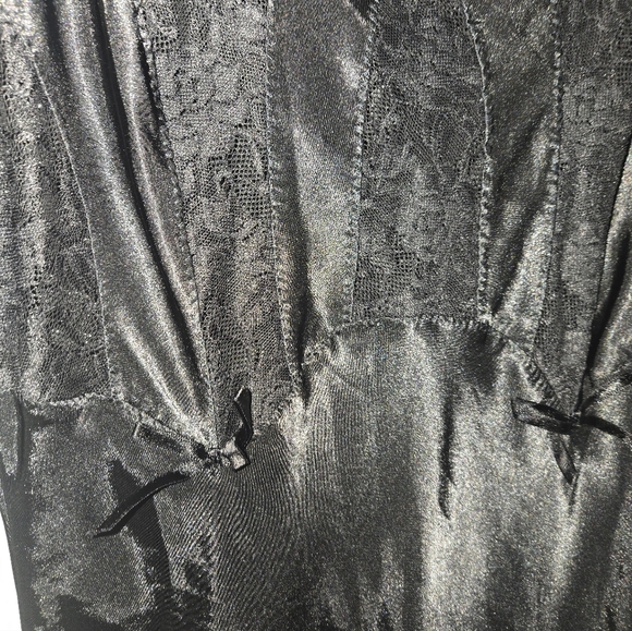 Cabernet Vintage Black Lace Long Slip Intimate Dress Size Medium - Picture 7 of 16